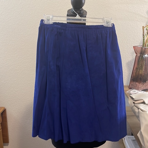 Good condition. - Picture 2 of 3